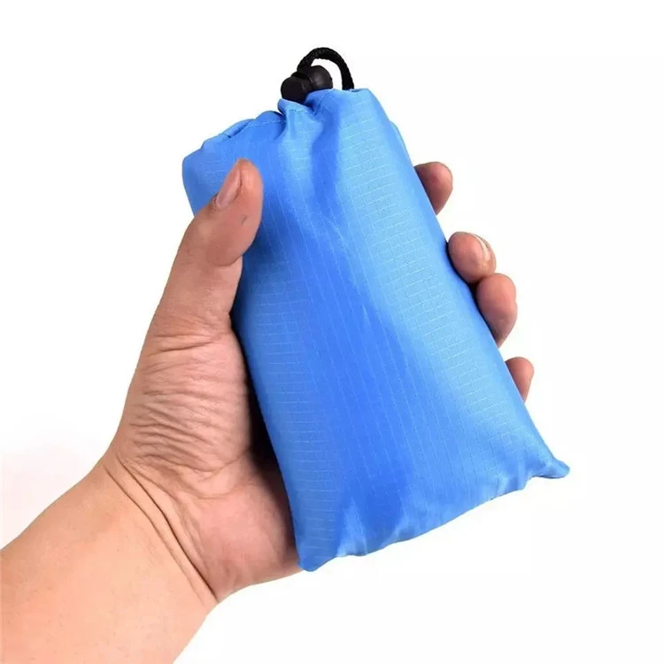 Mini deka za piknik