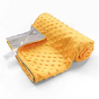 Minky Dot pokrivač za poklon