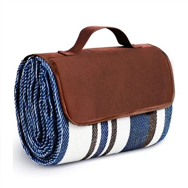 Prijenosni pokrivač za piknik