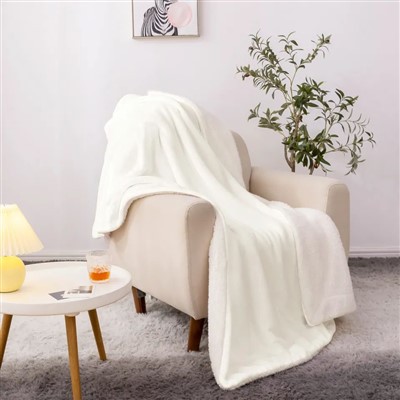 Bijeli šerpa pokrivač